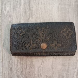 Louis Vuitton Wallet Key-holder#Louis Vuitton Classic monogram Key-Holder